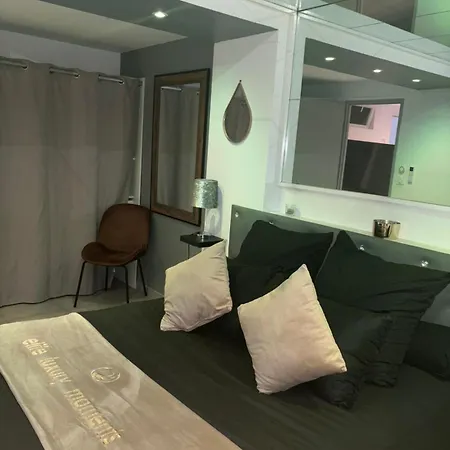 élite Luxury * Pomérols
